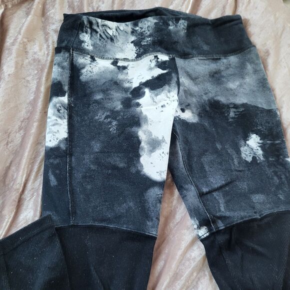 Alo Yoga Goddess Ribbed Yoga Leggings Black Medium Extra Long - Picture 3 of 12